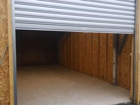 box - garage - local - depot