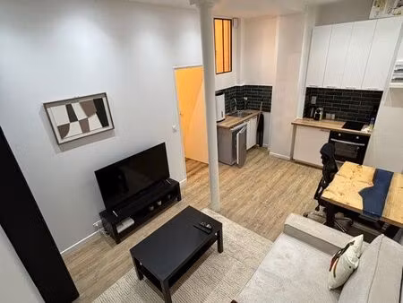 t2 meublé 30 m² – marx dormoy – disponible immédiatement