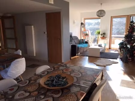 beau t3 meublé récent au calme