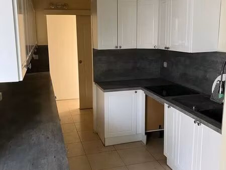 location appartement 3 pièces 72 m² f3