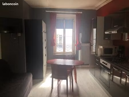 studio meublé