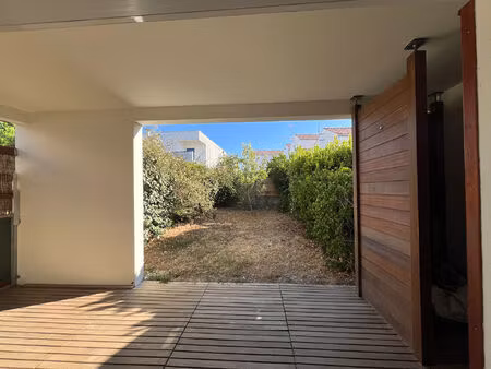 appartement fouras t2 avec terrasse et jardin