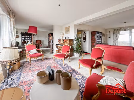 appartement 113m2  trois chambres  balcon  cave  place de parkin