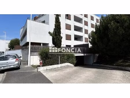 coup de coeur assuré - grand t2 avec terrasse donnant sur espace vert