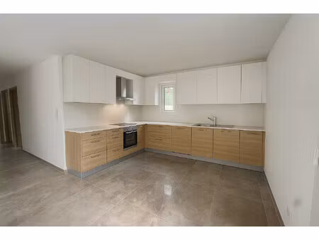 charmante maison en pierre 84 m2 au coeur de la nature