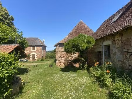 corps de ferme à rénover à 25 minutes de brive