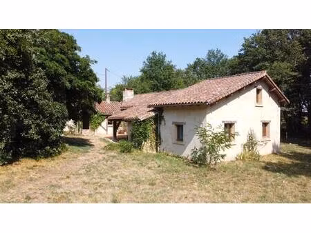 rare ! maison de 110m² sans aucun voisin ni nuisance à 20 minutes de périgueux