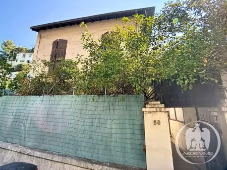appartement villa de 85 m² à saint sylvestre  nice