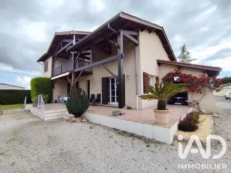 maison traditionnelle à montrond-les-bains (42210)