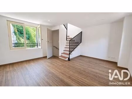 maison de village à puissalicon (34480)