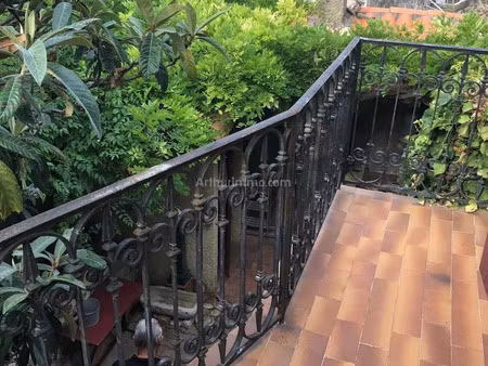 location maison de village 4 pièces 90 m2 à saint-mitre-les-remparts