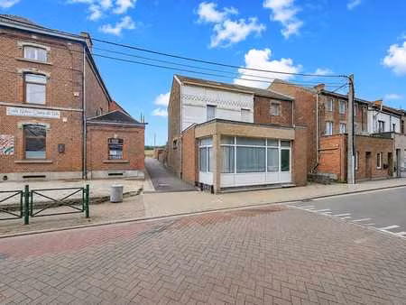 maison - 5 chambres - 2 sdb - jardin - 2 garages