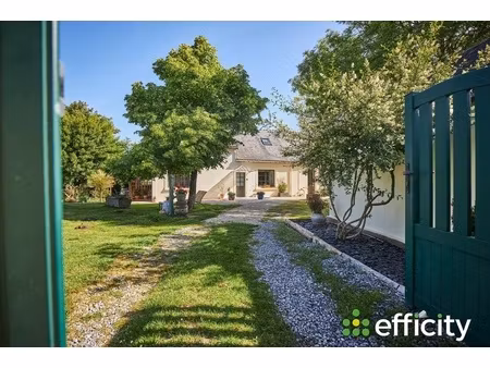 maison 13 pièces - 266 m²