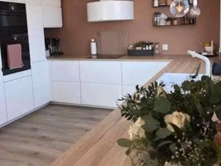 location maison à montaigu-vendée (85600) : à louer / 84m² montaigu-vendée