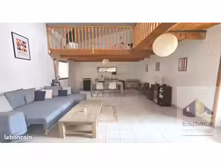 maison 3 pièces 121 m²