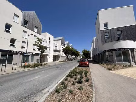 local commercial à vendre