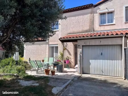 maison 3 faces de 81 m² sur 398 m² de terrain avec garage et jardin piscinable