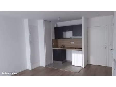 location t2 - 42m²