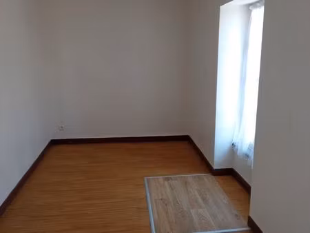 logement quatre pieces-72 m2