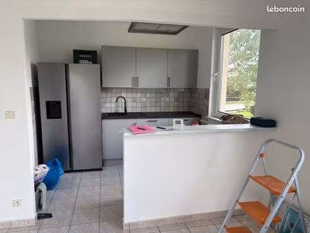f5 traversant est-ouest avec terrasse vue dégagée sur nature