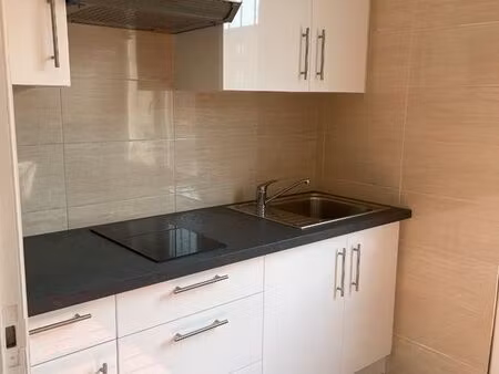 à louer – appartement de 30 m² en hypercentre de valenciennes