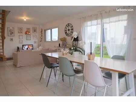 maison 6 pièces 121 m²