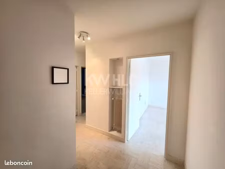 appartement 3 pièces 59 m²