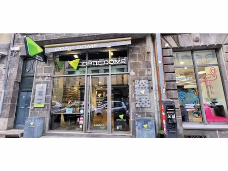 location locaux professionnels 2 pièces 105 m² à riom (63200)  1 204 €