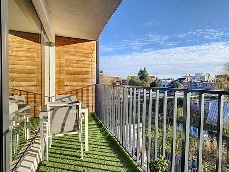 appartement à louer avec terrasse et 2 chambres   laeken (vbe51908)
