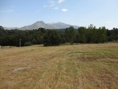 terrain constructible viabilisé à vendre