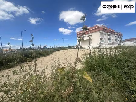terrain constructible viabilisé à vendre