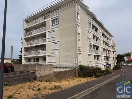 a vendre en exclusivite gic-bi garage en sous-sol ferme a herouville grande delle