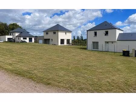 terrain constructible viabilisé à vendre