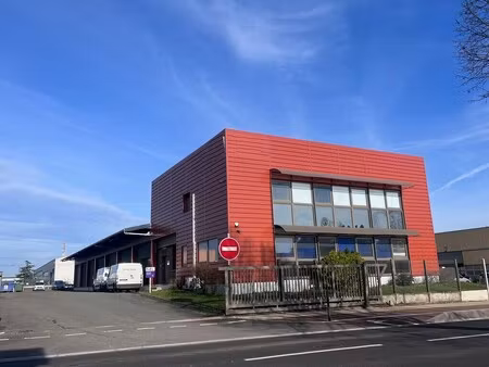 location local d’activités ingré 45140 797m²