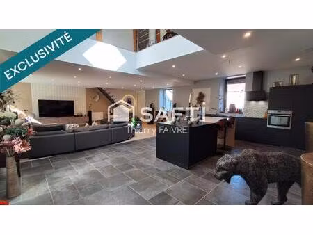 rare duplex de qualité centre ville champagnole