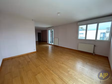 location appartement 3 pièces 88 m² à rennes (35700)