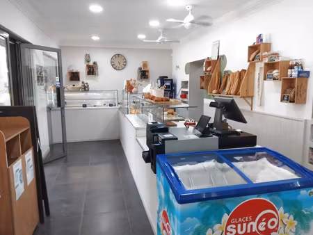 vente commerce 125 m² hyères (83400)