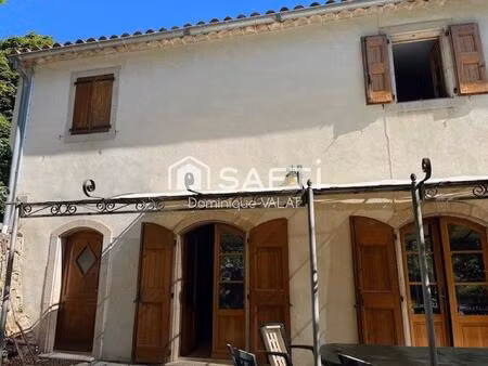a soudorgues  joli bâti de ferme entièrement rénové