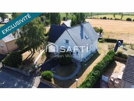 pavillon de 216 m² avec 6 chambres  grand sous-sol et jardin.