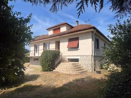 maison familiale - 6 chambres - terrain de 3541m²