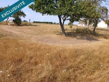 ferrieres haut clocher  joli terrain clos et plat de 5030 m² .