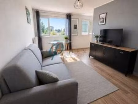 location appartement t1 meublé à cholet (49300) : à louer t1 meublé / 27m² cholet