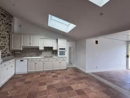 location maison à champtoceaux (49270) : à louer / 93m² champtoceaux