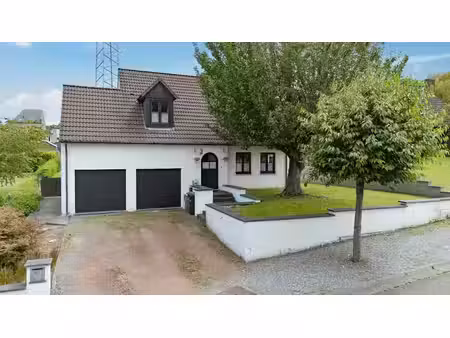 jolie villa 3 ch. idéalement située dans un quartier prisé