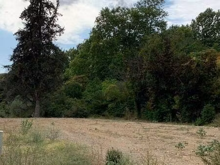 terrain constructible viabilisé à vendre