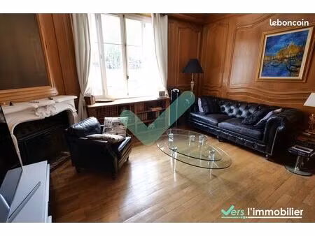 maison 5 pièces 155 m²