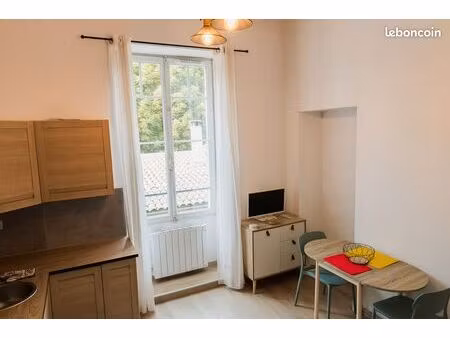 a vendre  charmant 2 pièces à sospel