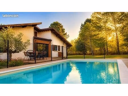 particulier loue maison de charme meublée + piscine carcans - septembre 2026 à mai 2027