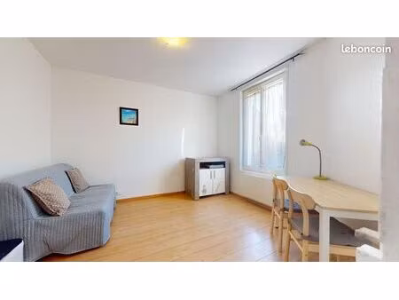 maison 1 pièce 22 m²