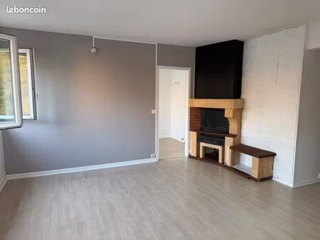 location joli t4